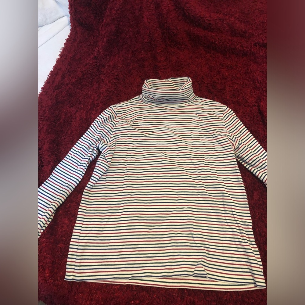 Eddie Bauer long sleeve top